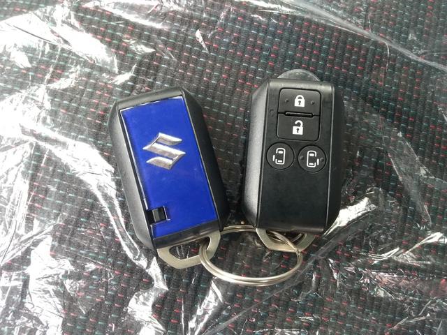 車検、修理、鈑金塗装、タイヤ／オイル交換、ナビ／ドラレコ取付、各種カスタム、内装クリーニング、外装コーティング、その他任意保険や自賠責保険など、お車に関するすべての窓口として当店をご利用いただけます。