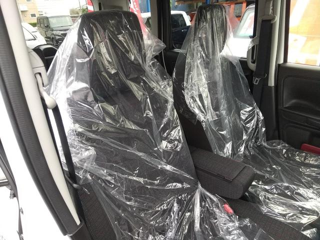 【前席シート】専任スタッフによる内装ルームクリーニング済みです。丁寧、綺麗に仕上げておりますのでご来店いただきお客様の目で！お確かめください。全スタッフ、自信をもって一台一台展示しております。