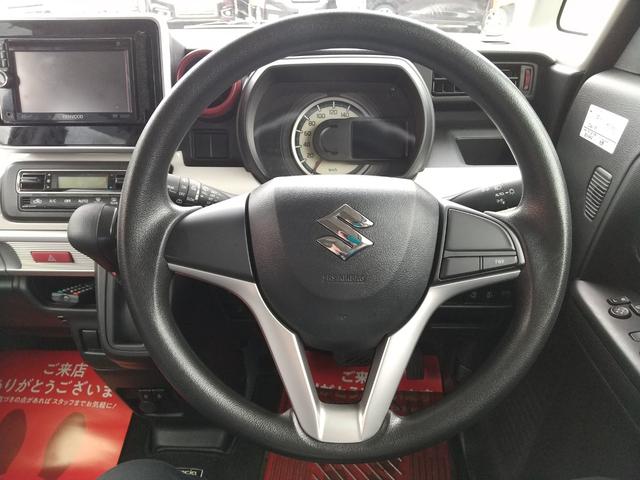 【ステアリング全体】納車前には整備、点検を行いお客様へ納車しております！ご契約時に気になるキズや汚れ等あればお気軽にお申し付けください♪内装は専任スタッフがすみずみまで丁寧に仕上げをしております。