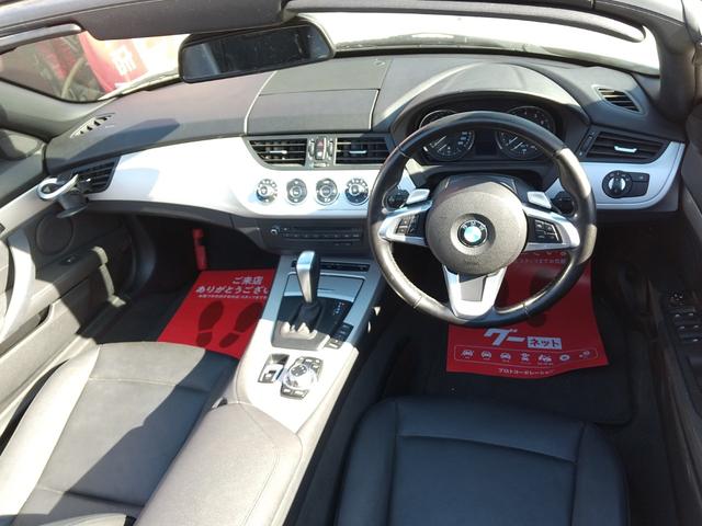 Z4 sDrive23i ハイラインパッケージ 電動オープン・ハードトップ・右ハンドル・2人乗・シートヒーター・パワーシート・オートエアコン・スマートキー・プッシュスタート・純正17インチAW・ミラー型ETC・パドルシフト・純正HDDナビTV・CD(2枚目)