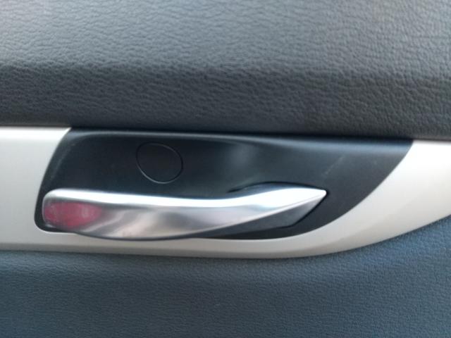 Z4 sDrive23i ハイラインパッケージ 電動オープン・ハードトップ・右ハンドル・2人乗・シートヒーター・パワーシート・オートエアコン・スマートキー・プッシュスタート・純正17インチAW・ミラー型ETC・パドルシフト・純正HDDナビTV・CD(8枚目)