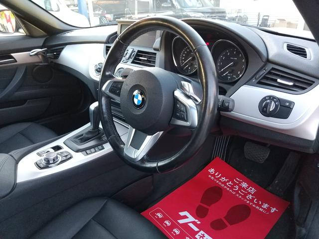 Z4 sDrive23i ハイラインパッケージ 電動オープン・ハードトップ・右ハンドル・2人乗・シートヒーター・パワーシート・オートエアコン・スマートキー・プッシュスタート・純正17インチAW・ミラー型ETC・パドルシフト・純正HDDナビTV・CD(10枚目)