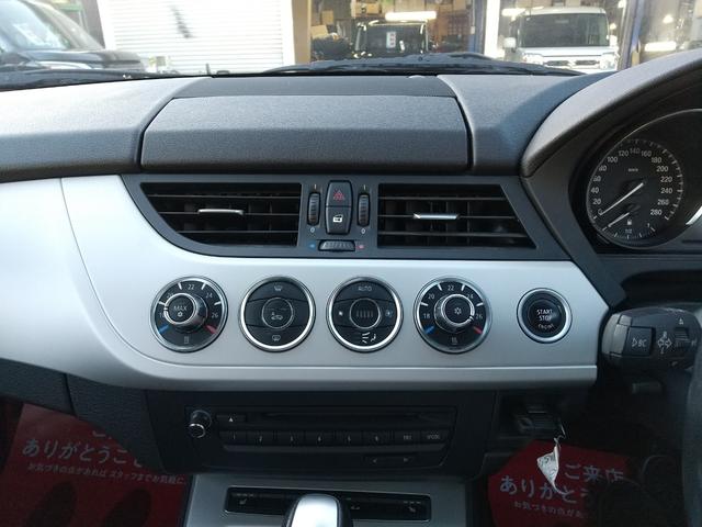 Z4 sDrive23i ハイラインパッケージ 電動オープン・ハードトップ・右ハンドル・2人乗・シートヒーター・パワーシート・オートエアコン・スマートキー・プッシュスタート・純正17インチAW・ミラー型ETC・パドルシフト・純正HDDナビTV・CD(31枚目)