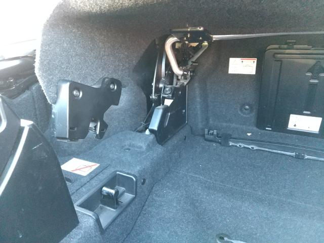 Z4 sDrive23i ハイラインパッケージ 電動オープン・ハードトップ・右ハンドル・2人乗・シートヒーター・パワーシート・オートエアコン・スマートキー・プッシュスタート・純正17インチAW・ミラー型ETC・パドルシフト・純正HDDナビTV・CD(56枚目)