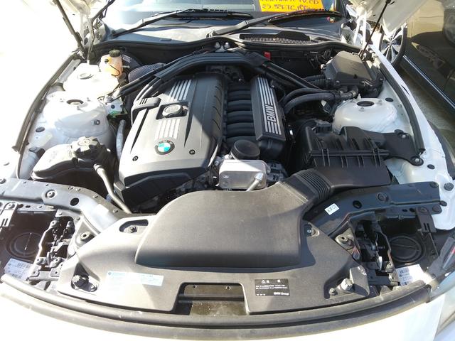 Z4 sDrive23i ハイラインパッケージ 電動オープン・ハードトップ・右ハンドル・2人乗・シートヒーター・パワーシート・オートエアコン・スマートキー・プッシュスタート・純正17インチAW・ミラー型ETC・パドルシフト・純正HDDナビTV・CD(68枚目)