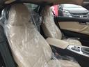 【運転席側シート】高圧の蒸気で清掃していますので、シートの奥や隙間まで綺麗になっております☆目立つ汚れや破れもありません。