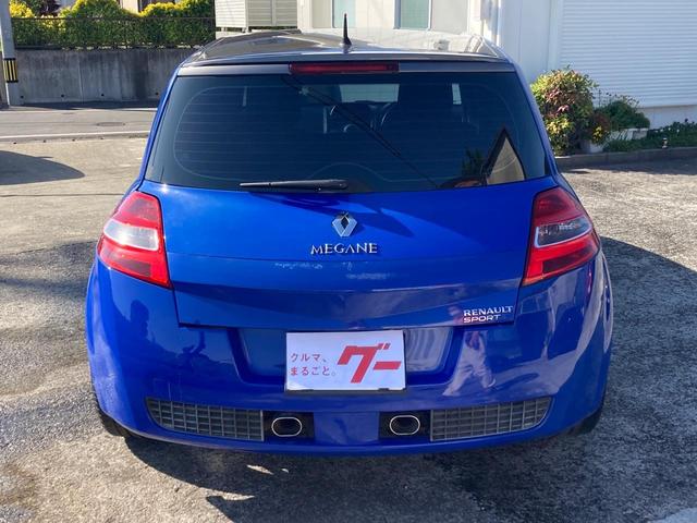 RENAULT MEGANE SPORT | 2007 | BLUE | 130724 km | details RENAULT MEGANE SPORT | 2007 | BLUE | 130724 km | details
