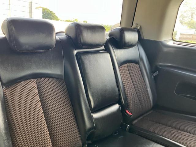 エルグランド 250ハイウェイスター 7人乗り ナビ フルセグTV バックカメラ ETC DVD再生 Bluetooth 左パワースライドドア キャプテンシート ハーフレザー インテリキー 18インチアルミ オートHIDライト 記録簿完備(59枚目)