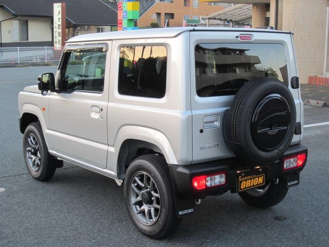屋根付車庫保管の車両です。傷や凹み、水あか等ございません。最上級のガラスコーティングを施工済。