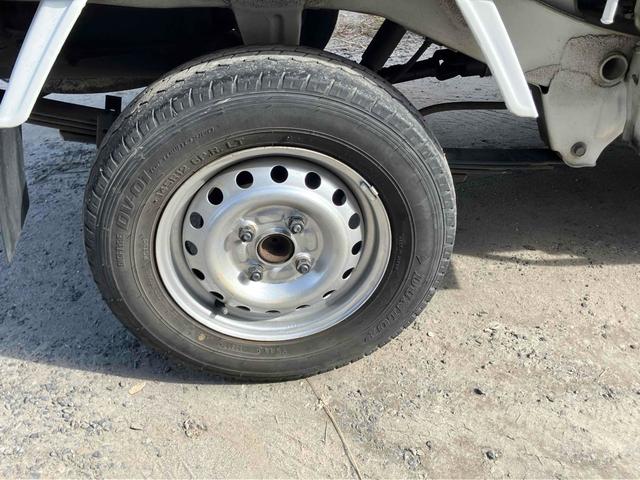 ハイゼットトラック  4WD MT エアコン(10枚目)