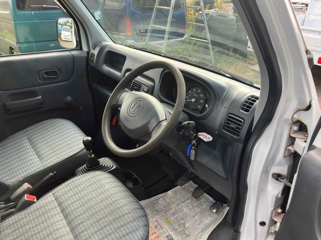 アクティトラック 　４ＷＤ　ＭＴ　エアコン　運転席エアバッグ（2枚目）