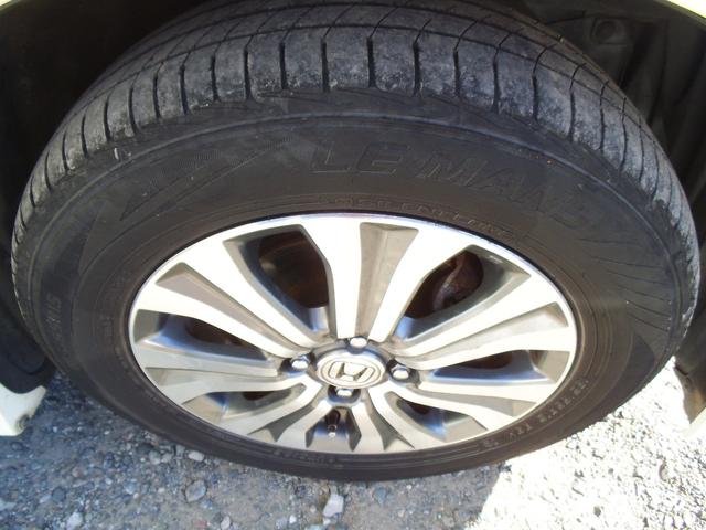 フリードハイブリッド ジャストセレクション　純正ナビ　フルセグＴＶ　Ｂｌｕｅｔｏｏｔｈオーディオ　スマートキー　両側パワースライドドア　クルーズコントロール　オートライト　ディスチャージヘッドライト　ＥＴＣ（23枚目）