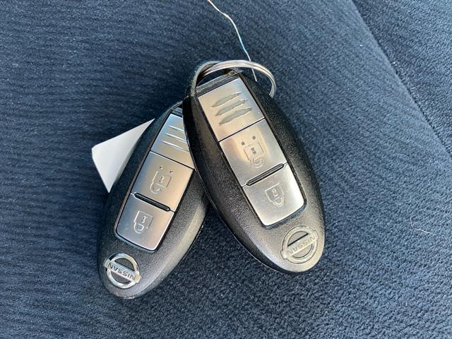 キューブ 15X インディゴ+プラズマ インテリキー2個 プッシュスタート ナビ DVD 電格ミラー オートエアコン ベンチシート プライバシーガラス(21枚目)