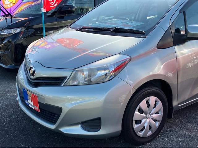 ヴィッツ Ｆ　キーレス　スペアキー　ＣＤ　電格ミラー　バイザー　プライバシーガラス（2枚目）