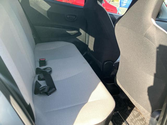 ヴィッツ Ｆ　キーレス　スペアキー　ＣＤ　電格ミラー　バイザー　プライバシーガラス（31枚目）