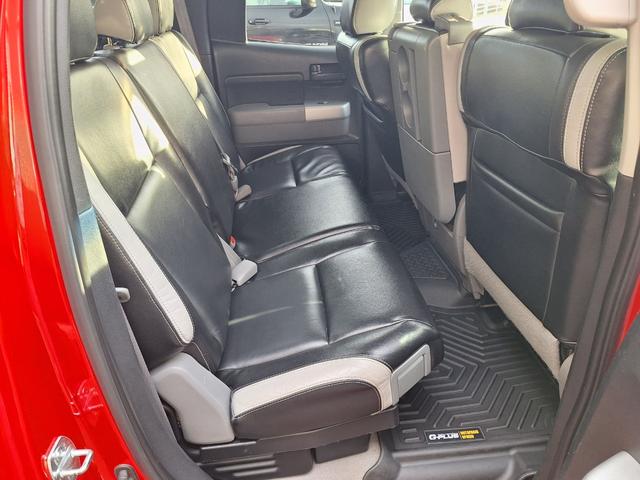 タンドラ ＳＲ５　２ＷＤ　５．７Ｌ　０７モデル　６人乗りベンチシート　９インチパナナビ　フリップダウンモニター　バックカメラ　レザーシート　２０インチＡＷ　ベッドライナー（35枚目）