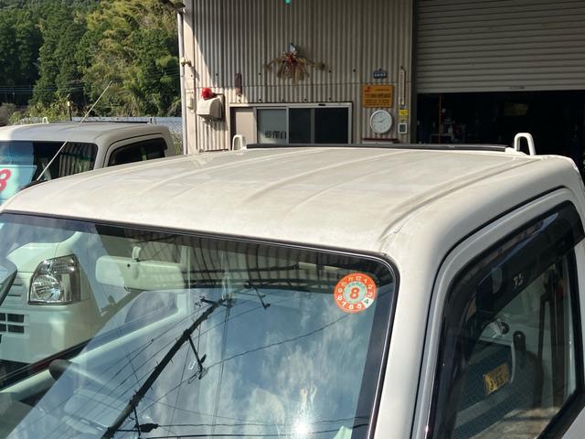 キャリイトラック KC 4WD 5速マニュアル エアコン パワステ 4WD用タイヤ4本新品 エアバッグ スペアキー バイザー 荷台マット あおりカバー 3方開(4枚目)