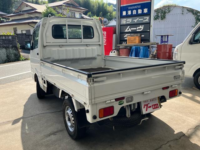 キャリイトラック KC 4WD 5速マニュアル エアコン パワステ 4WD用タイヤ4本新品 エアバッグ スペアキー バイザー 荷台マット あおりカバー 3方開(21枚目)