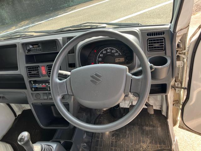 キャリイトラック KC 4WD 5速マニュアル エアコン パワステ 4WD用タイヤ4本新品 エアバッグ スペアキー バイザー 荷台マット あおりカバー 3方開(40枚目)