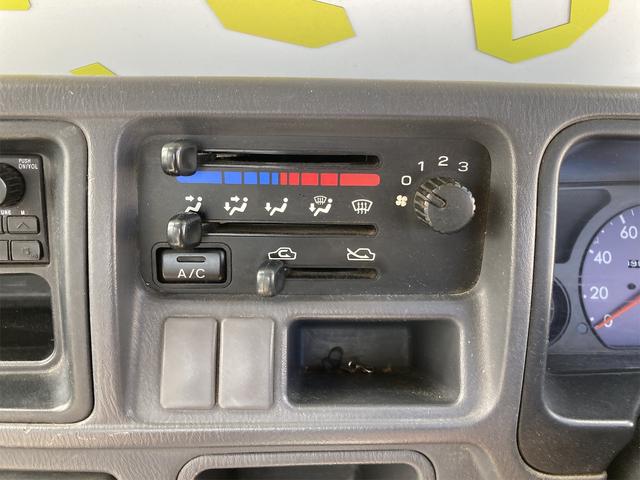 　５速マニュアル車　エアコン　運転席エアバッグ　２ＷＤ　最大積載量３５０ｋｇ　タイミングベルト交換済(34枚目)