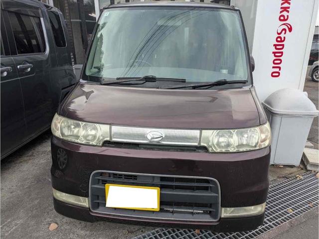 タント カスタムＲＳ　ＴＶ　ＨＩＤ　キーレスエントリー　電動格納ミラー　ベンチシート　ＡＴ　盗難防止システム　ＡＢＳ　アルミホイール　衝突安全ボディ　エアコン　パワーステアリング　パワーウィンドウ（3枚目）