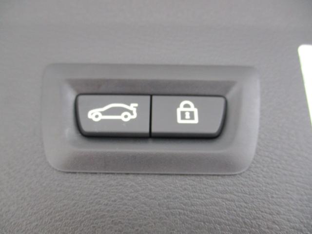 sDrive 18i ナビ バックモニター 電動テールゲート LEDヘッドライト シートヒーター ETC コンフォートアクセス BCS認定保証(11枚目)