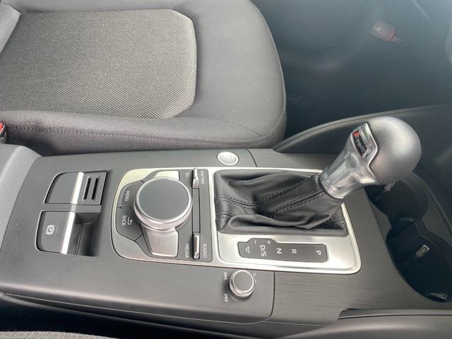 Ａ３セダン １．４ＴＦＳＩ　バイキセノンライト　ＭＭＩ純正ナビ　ＤＶＤ　ＣＤ　ＴＶ　ＵＳＢ　Ｂｌｕｅｔｏｏｔｈ　ＥＴＣ　バーチャルコックピット　バックカメラ＆センサー　スマートキー　アダプティブクルーズ　専門整備　保証付き（23枚目）