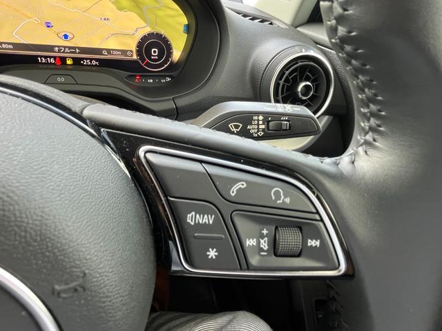 AUDI Q2 30TFSI SPORT