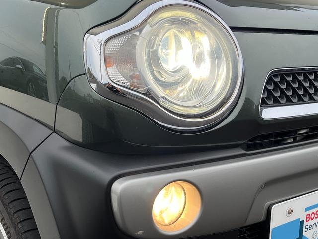 キセノンヘッドライト★若干のくすみがございます。ボディコーティングを施工される方は、サービスでライトスチーマーコートも実施いたします。