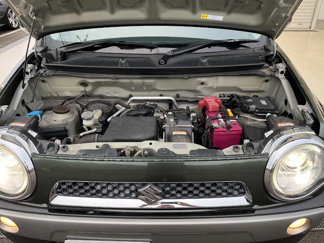 納車前点検★エンジンオイル＆フィルター交換はもちろん、エンジンやブレーキ関係・ワイパーブレード・バッテリー・エアコンフィルター等の消耗部品は徹底して交換し、コンピューター診断で細部に渡って整備します。