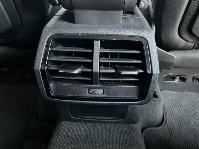 Ｑ３ ３５ＴＦＳＩアドバンスド　カープレイ　ＴＶ　Ｂｌｕｅｔｏｏｔｈ　コンビニエンス＆アシスタンスパッケージ　ＡＣＣアダプティブクルーズ　前席パワーシート＆シートヒーター　バーチャルコックピット　オートハイビーム　認定整備保証付き（35枚目）