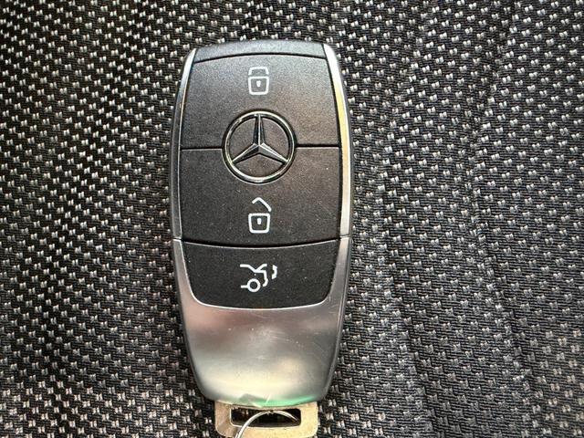 �X�y�A�L�[���t�����Ă���܂��B