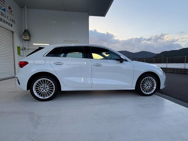 �z���C�g�F�ł��̂ŁA�{�f�B�R�[�e�B���O�������߂������܂��B�{�H���邱�ƂŌ���ɍ����o�܂��B�ʓr�v�����������Q�Ƃ��������B