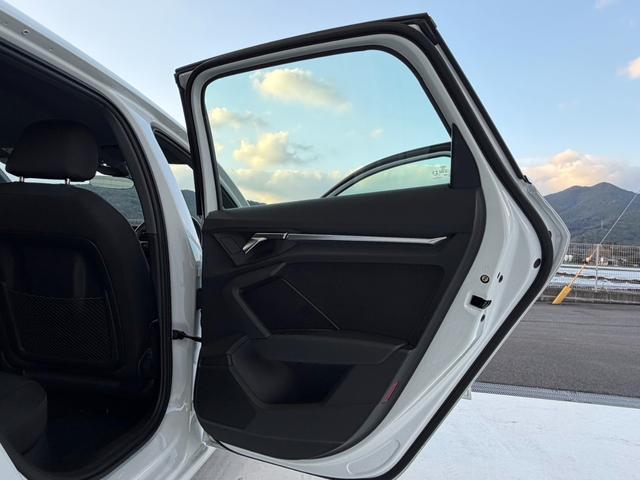 ���A�h�A�g������