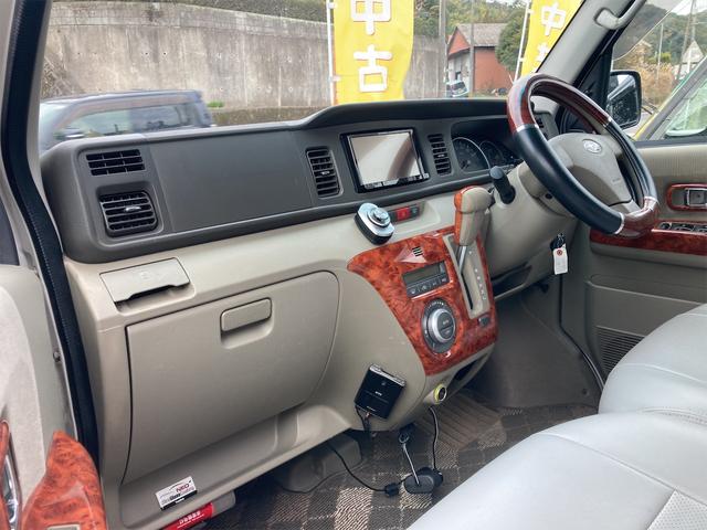 ＲＳ　ＥＴＣ　バックカメラ　両側スライドドア　ナビ　ＴＶ　ＨＩＤ　キーレスエントリー　電動格納ミラー　ベンチシート　ＡＴ　盗難防止システム　ＡＢＳ　ＣＤ　ＤＶＤ再生　ＵＳＢ　ミュージックプレイヤー接続可(33枚目)