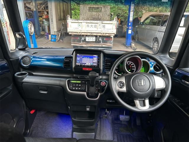 N-BOX G・Lパッケージ ETC バックカメラ 両側スライド・片側電動 ナビ TV スマートキー アイドリングストップ 電動格納ミラー ベンチシート CVT 盗難防止システム ABS ESC CD DVD再生 USB(2枚目)