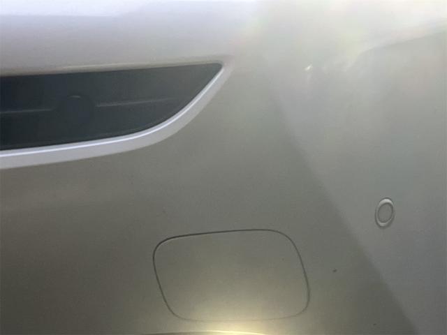 プリウス Ａ　ドライブレコーダー　ＥＴＣ　バックカメラ　ナビ　ＴＶ　クリアランスソナー　オートクルーズコントロール　レーンアシスト　パークアシスト　衝突被害軽減システム　アルミホイール　オートマチックハイビーム（28枚目）