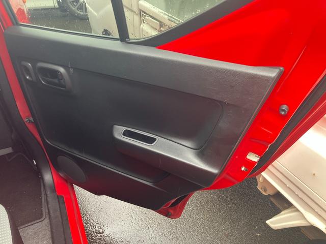 アルト S キーレスエントリー アイドリングストップ 電動格納ミラー シートヒーター CVT 盗難防止システム ABS ESC CD ミュージックプレイヤー接続可 衝突安全ボディ エアコン パワーステアリング(42枚目)