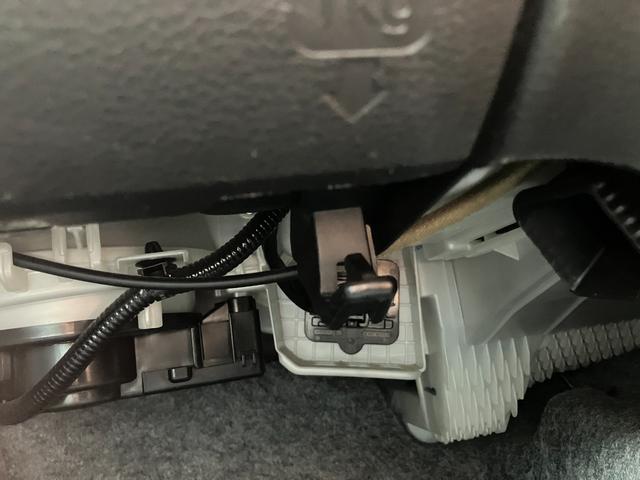 アルト S キーレスエントリー アイドリングストップ 電動格納ミラー シートヒーター CVT 盗難防止システム ABS ESC CD ミュージックプレイヤー接続可 衝突安全ボディ エアコン パワーステアリング(51枚目)