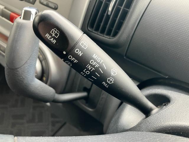 タント カスタムXリミテッド 片側電動スライドドア HID スマートキー 電動格納ミラー ベンチシート CVT 盗難防止システム ABS CD アルミホイール 衝突安全ボディ エアコン パワーステアリング パワーウィンドウ(7枚目)