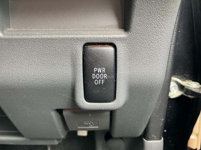 タント カスタムXリミテッド 片側電動スライドドア HID スマートキー 電動格納ミラー ベンチシート CVT 盗難防止システム ABS CD アルミホイール 衝突安全ボディ エアコン パワーステアリング パワーウィンドウ(11枚目)