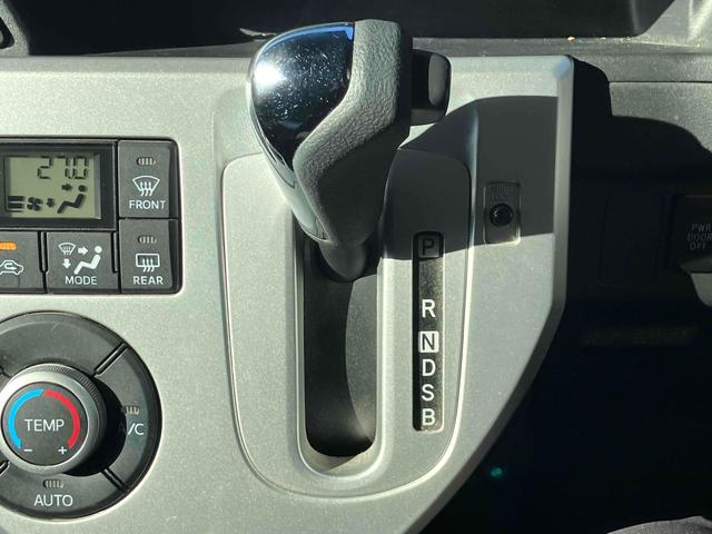 ウェイク X バックカメラ 両側スライド・片側電動 ナビ TV オートライト LEDヘッドランプ スマートキー アイドリングストップ 電動格納ミラー ベンチシート CVT 盗難防止システム ABS ESC CD(8枚目)