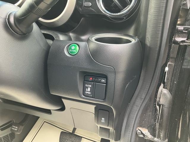 Ｎ－ＢＯＸカスタム 　左側電動スライドドア　スマートキー　プッシュスタート　ＥＴＣ　オートヘッドライト　ナビ　バックカメラ　ＴＶ　純正エアロ　アルミ　ベンチシート（22枚目）