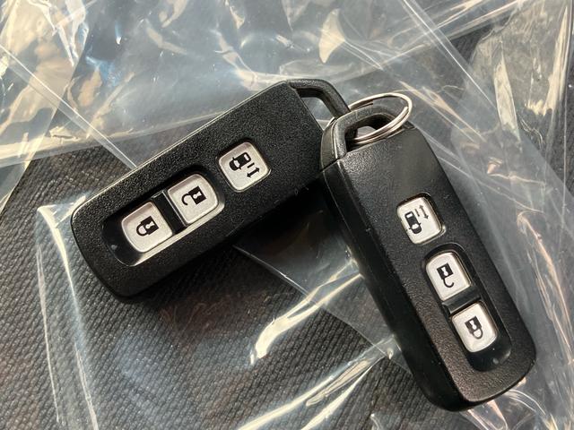 Ｎ－ＢＯＸカスタム 　左側電動スライドドア　スマートキー　プッシュスタート　ＥＴＣ　オートヘッドライト　ナビ　バックカメラ　ＴＶ　純正エアロ　アルミ　ベンチシート（33枚目）