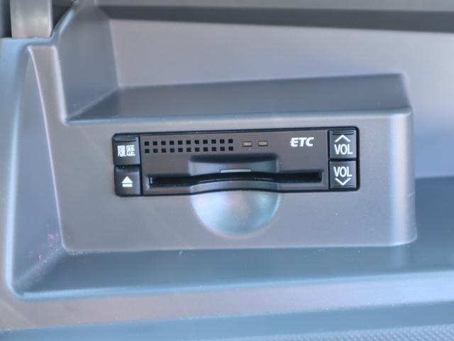 アエラス 両側パワースライドドア HDDナビ フルセグ DVD再生 バックカメラ ETC オートクルーズ レザー調シートカバー スマートキー プッシュスタート ディスチャージ タイミングチェーン(13枚目)