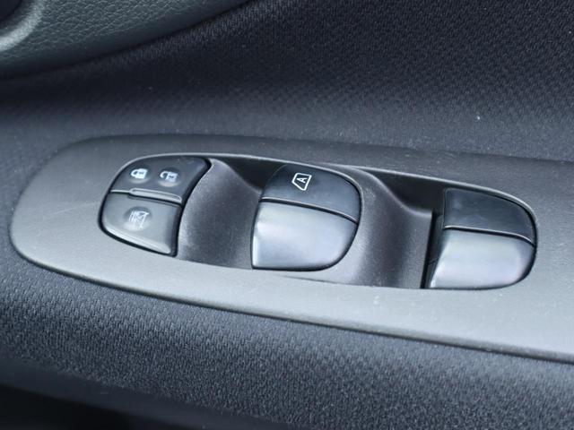 セレナ ハイウェイスター　Ｖセレクション＋セーフティ　ＳＨＶ　２年保証付　ＥＴＣ　バックカメラ　ナビ　ＴＶ　オートクルーズコントロール　レーンアシスト　衝突被害軽減システム　両側電動スライドドア　オートライト　ＬＥＤヘッドランプ　スマートキー　電動格納ミラー（16枚目）