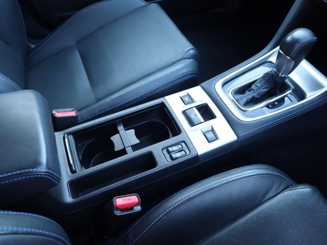 レヴォーグ １．６ＧＴ－Ｓアイサイト　２年保証付　レザーシート　４ＷＤ　ＥＴＣ　ナビ　オートクルーズコントロール　レーンアシスト　衝突被害軽減システム　オートライト　ＬＥＤヘッドランプ　パワーシート　スマートキー　シートヒーター（15枚目）