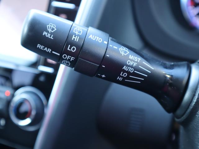 レヴォーグ １．６ＧＴ－Ｓアイサイト　２年保証付　レザーシート　４ＷＤ　ＥＴＣ　ナビ　オートクルーズコントロール　レーンアシスト　衝突被害軽減システム　オートライト　ＬＥＤヘッドランプ　パワーシート　スマートキー　シートヒーター（16枚目）