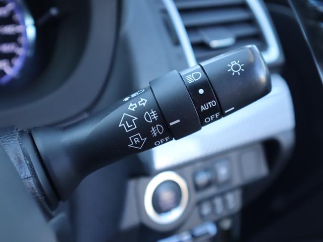 レヴォーグ １．６ＧＴ－Ｓアイサイト　２年保証付　レザーシート　４ＷＤ　ＥＴＣ　ナビ　オートクルーズコントロール　レーンアシスト　衝突被害軽減システム　オートライト　ＬＥＤヘッドランプ　パワーシート　スマートキー　シートヒーター（17枚目）