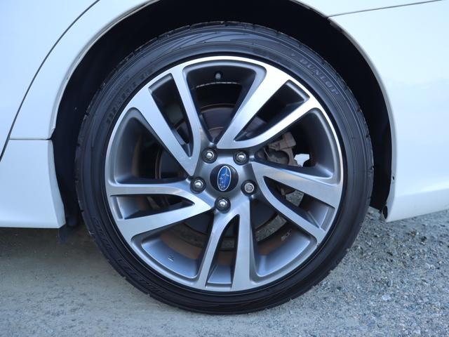 レヴォーグ １．６ＧＴ－Ｓアイサイト　２年保証付　レザーシート　４ＷＤ　ＥＴＣ　ナビ　オートクルーズコントロール　レーンアシスト　衝突被害軽減システム　オートライト　ＬＥＤヘッドランプ　パワーシート　スマートキー　シートヒーター（20枚目）